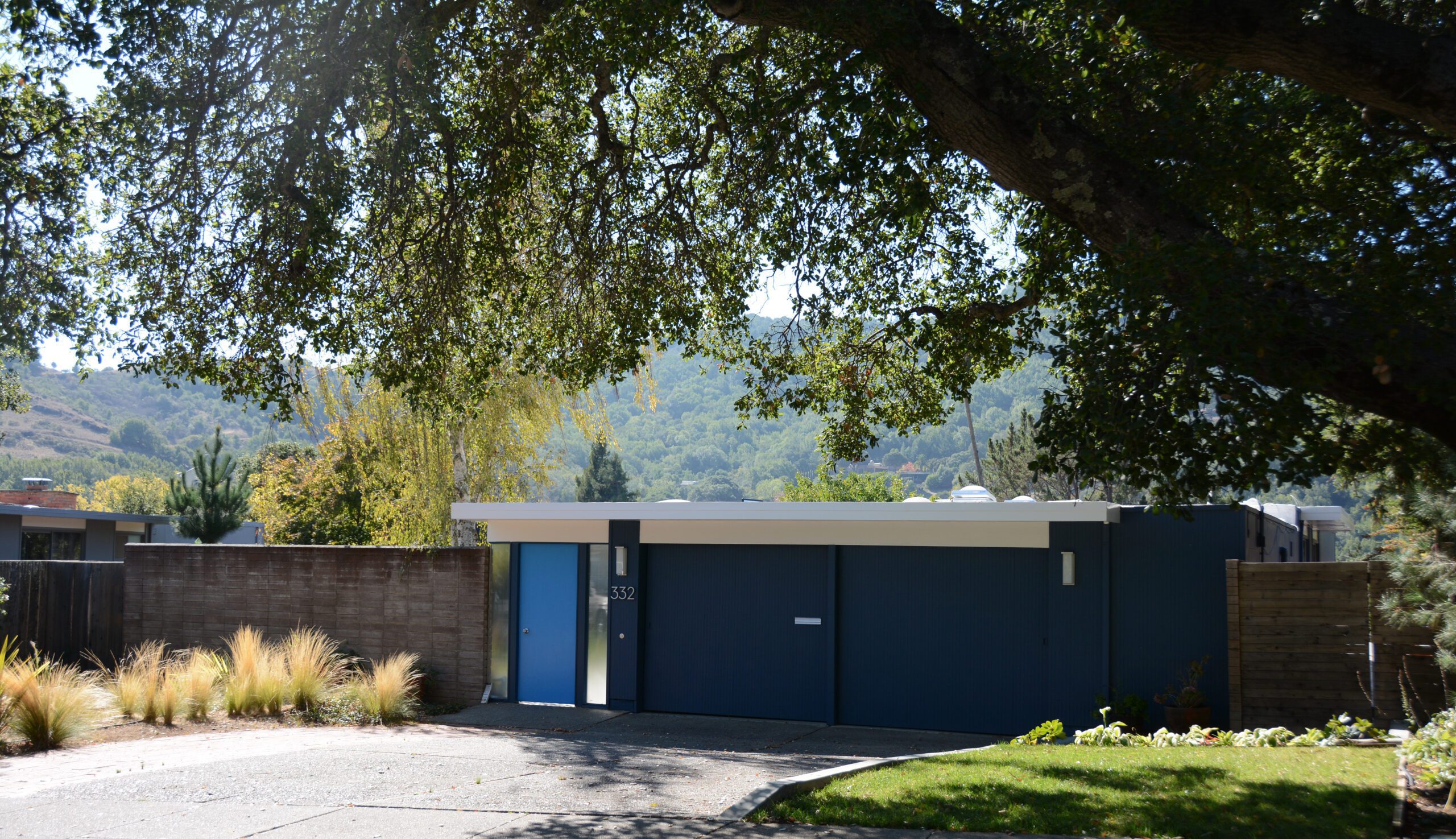 Upper Lucas Valley Eichler Roof Coatings