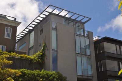 Russian Hill Foam Roof