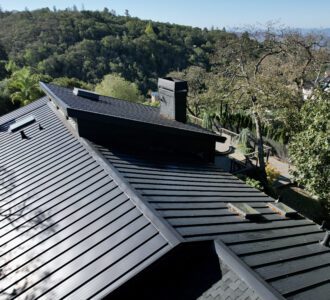 Thumbnail of http://Standing-seam%20metal%20roof%20in%20Sonoma,%20CA