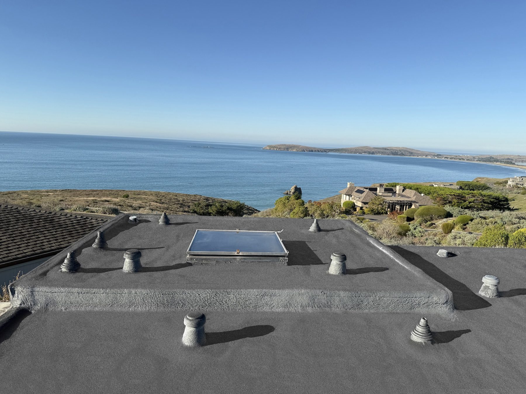 Bodega Bay Roofing: Energy-Efficient Foam Roof Installation