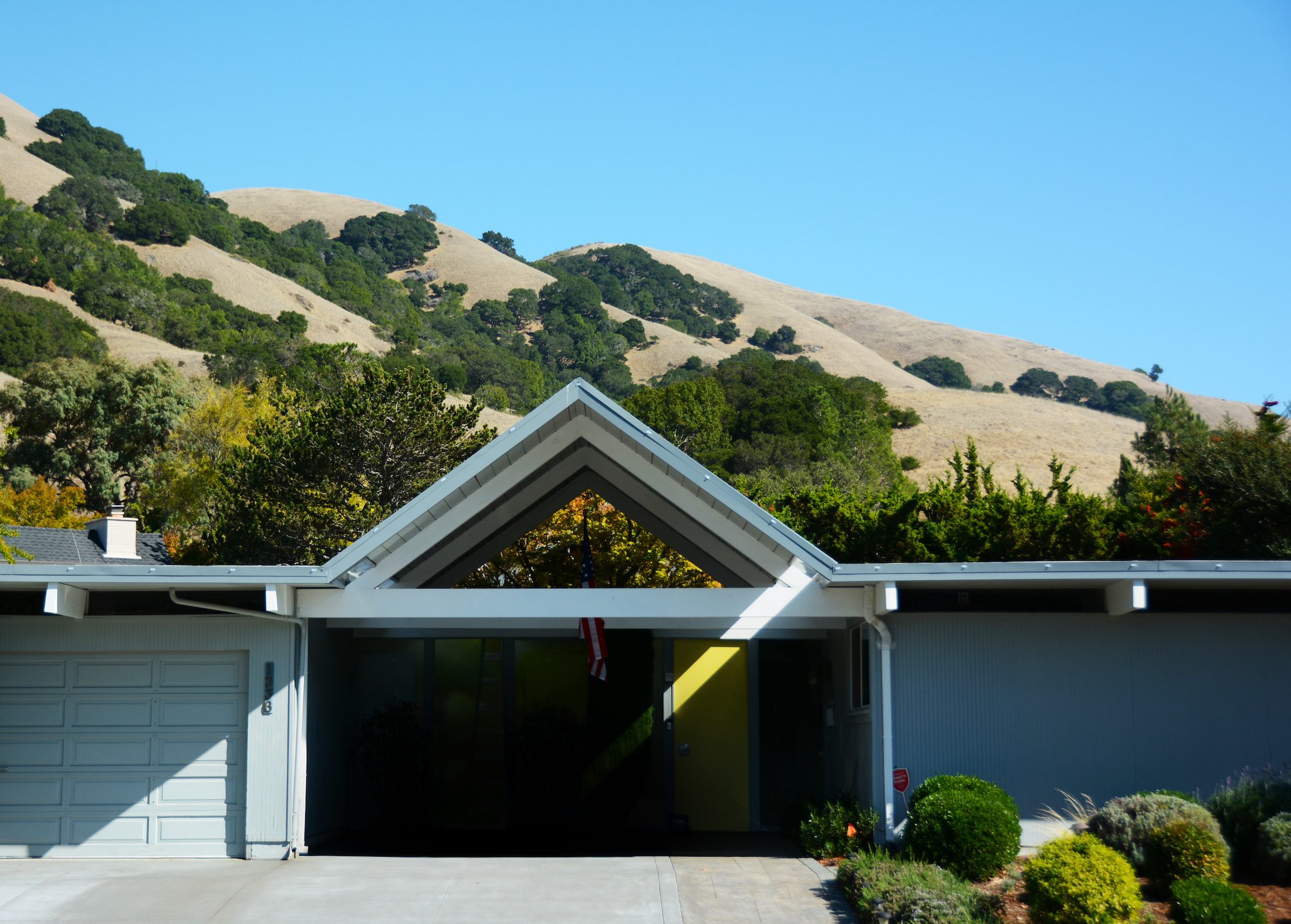 Eichler Home Gets a Sustainable Makeover With Spray Foam Roofing