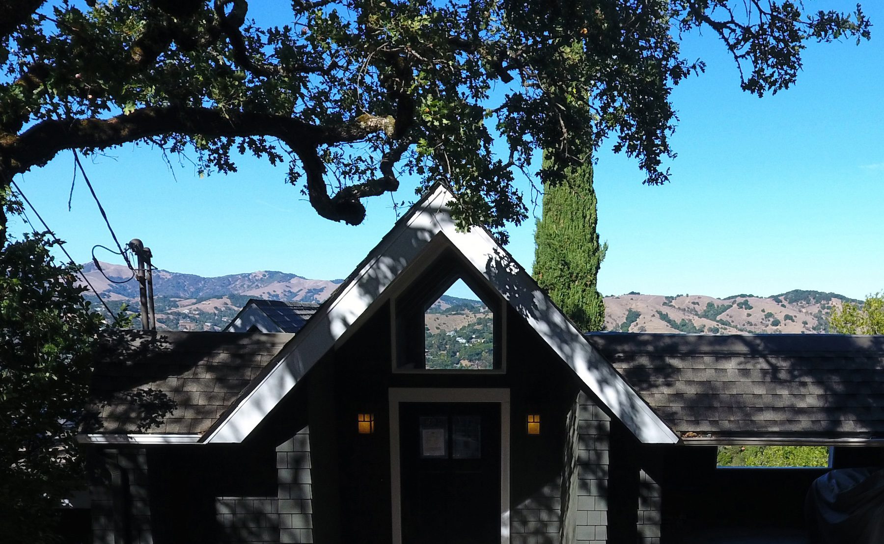 Marin County Shingle and Foam Roof