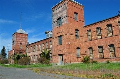 Petaluma Silk Mill Historic Roof Restoration
